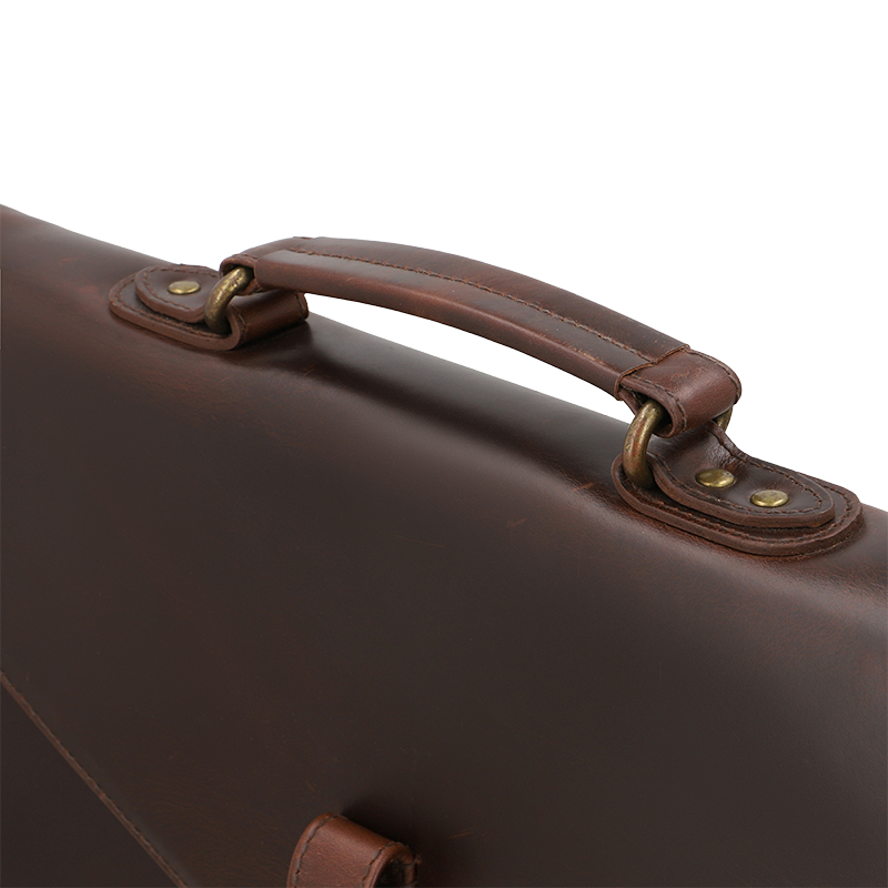 Leather Messenger Bag for Men in Crazy Brown, Oscar by Obi Pelle#Color_Crazy Brown