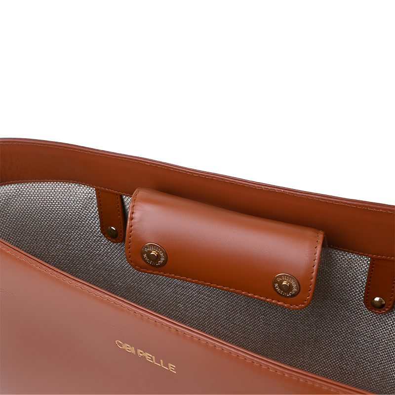 #color_Delta Tan