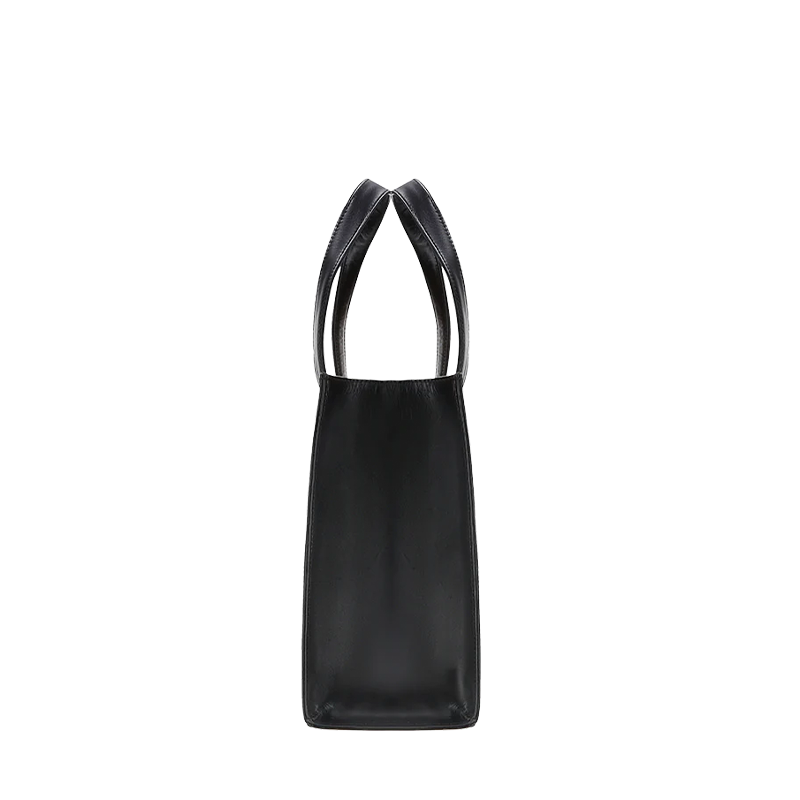 #color_Delta Black