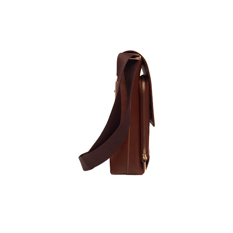 Leather Crossbody Bag for Men in Geneva Brown, Berlin by Obi Pelle