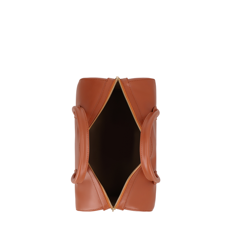 #color_Delta Tan