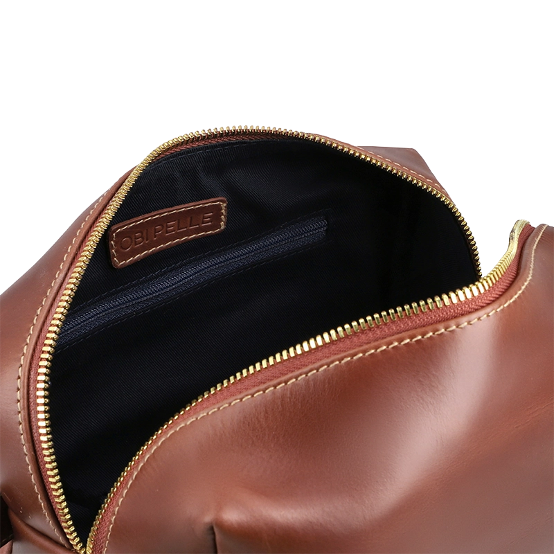 Leather Wash Bag for Men in Geneva Brown, Walter by Obi Pelle#Color_Geneva Brown