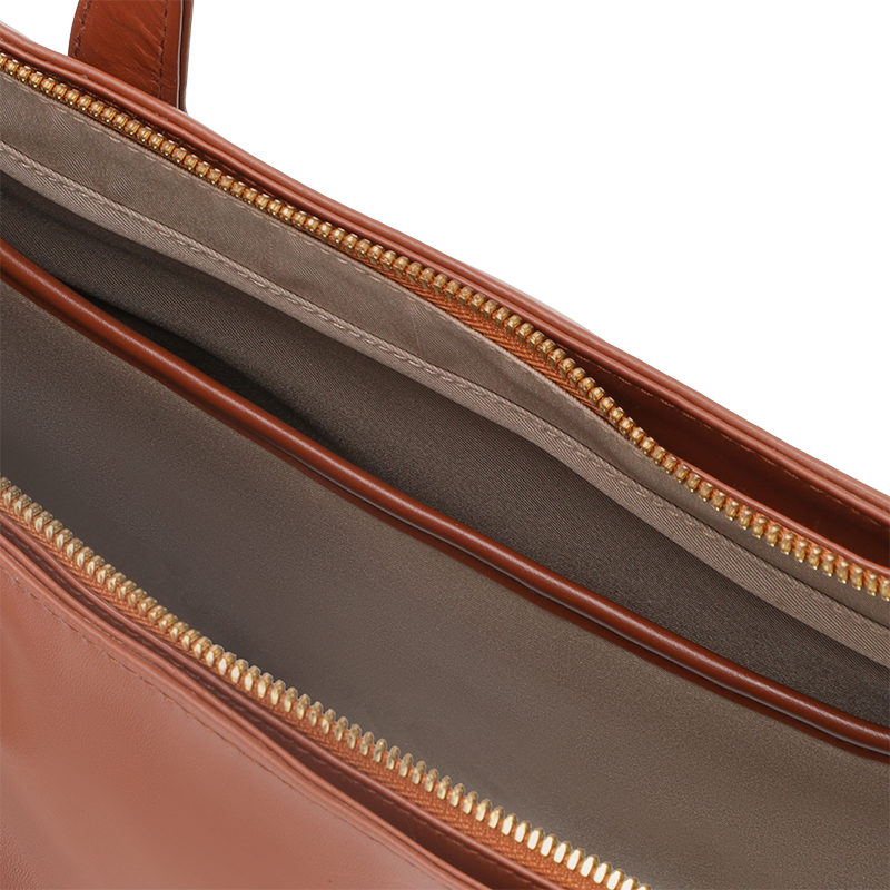 #color_Delta Tan