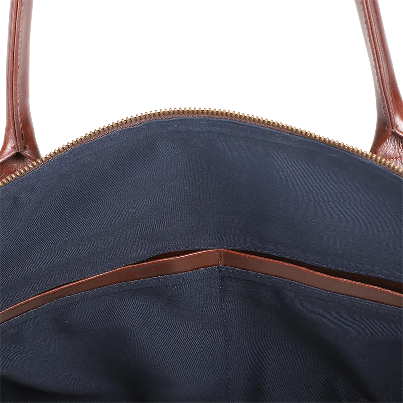 Leather Weekender Bag for Men in Crazy Brown, Milano by Obi Pelle