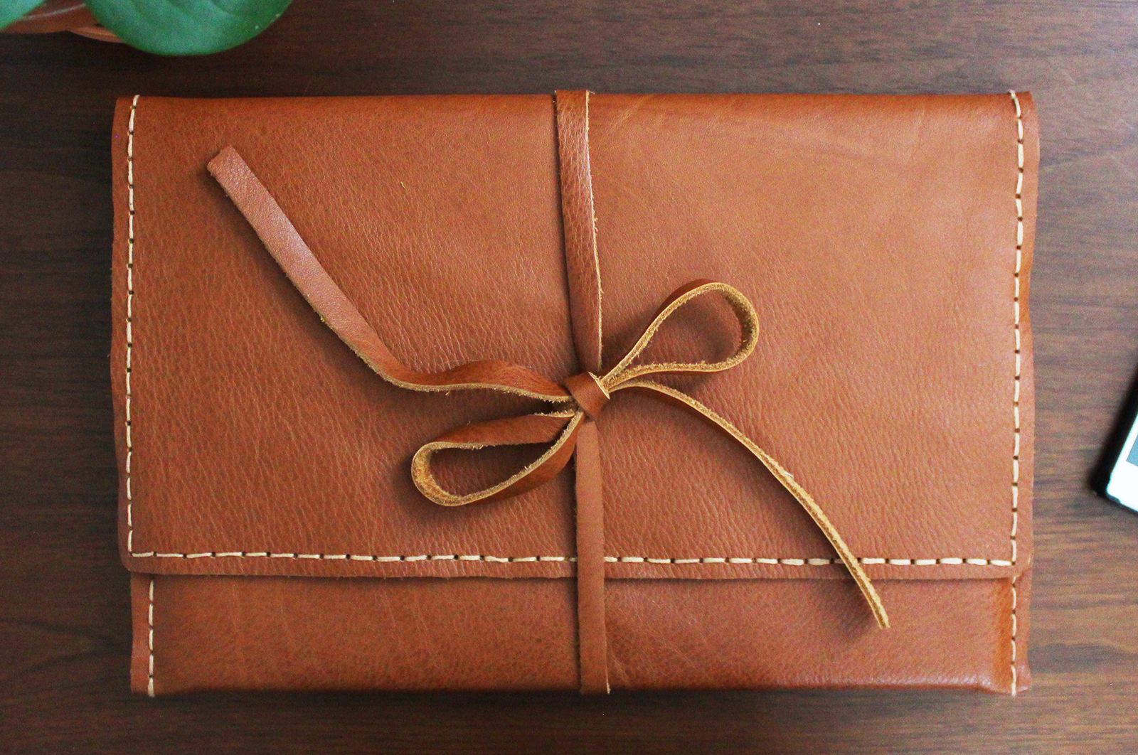 Leather Gift Ideas: Make Gift Giving More Meaningful